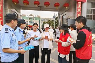 经纪人：我知道尤文对库普梅纳斯感兴趣，但最近没有联系过他们